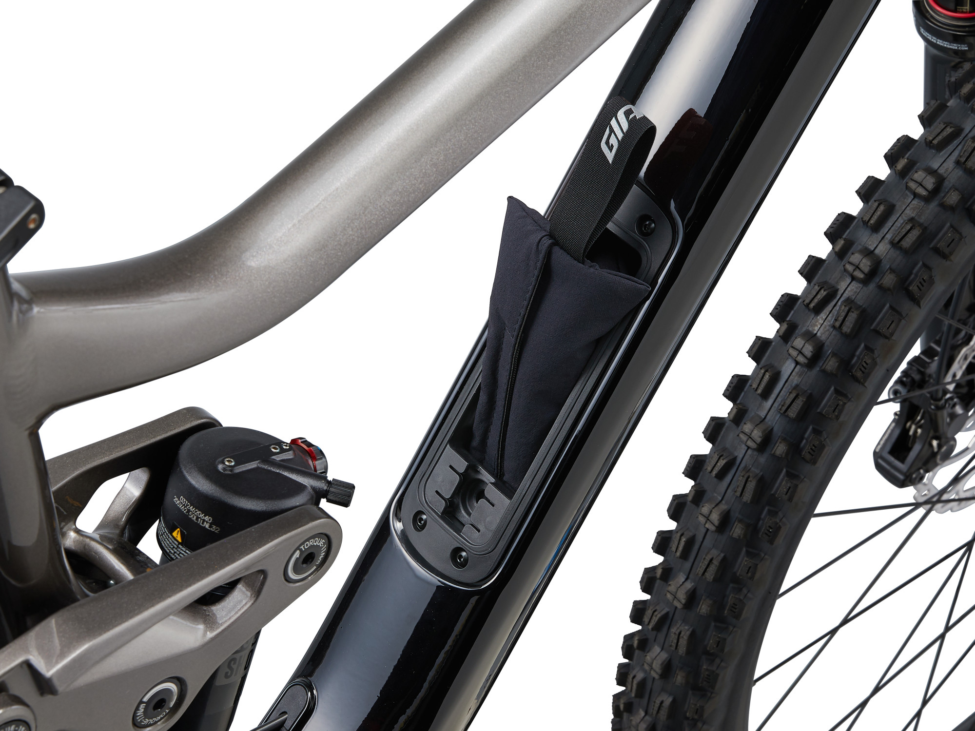 Maastikuratas GIANT Reign 29 2, Black/Metal (S) - Image 9