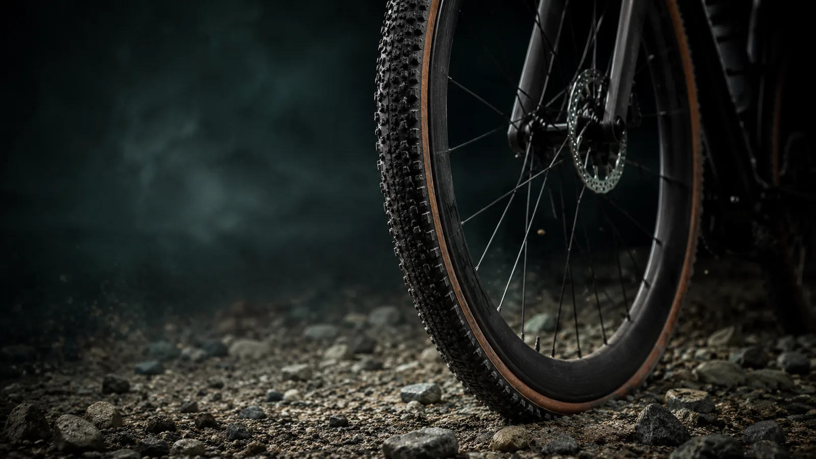 Gravel-ratta ratas kruusateel