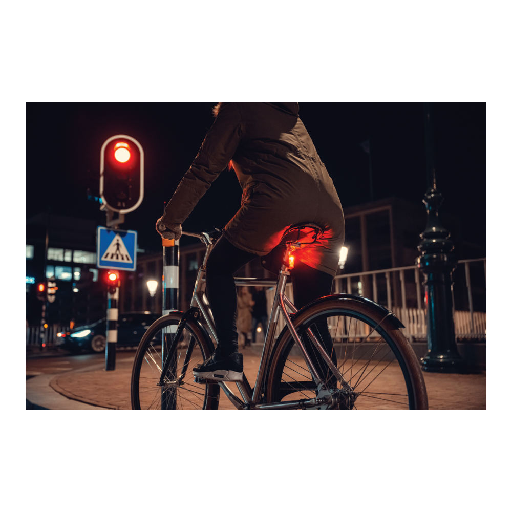 Tagatuli AXA Dwn Rear Brake light - Pilt 4